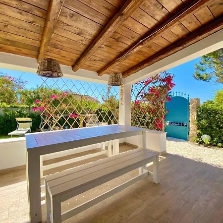 Casa Linda 100m From The *