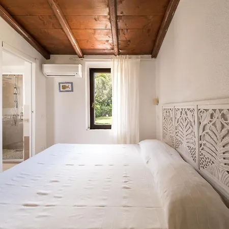 Casa Linda 100m From The Villa Muravera