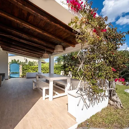 Casa Linda 100m From The Willa Muravera